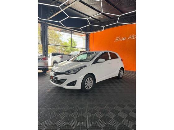 HYUNDAI HB20 1.0 COMFORT 12V FLEX 4P MANUAL